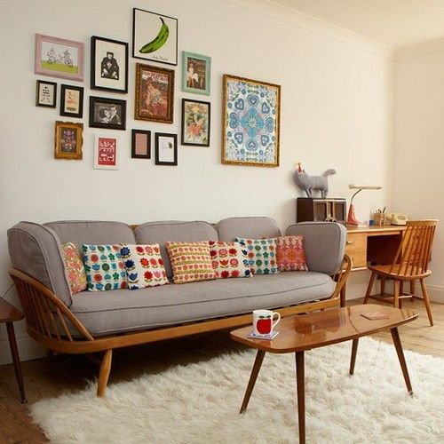 Almofadas para sofá coloridas para deixar o ambiente mais feliz.