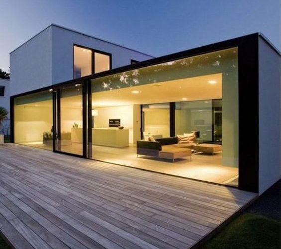 Casa moderna com vidro